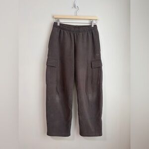 Aritzia TNA Sweatfleece Cargo Sweatpants Short Size S As Is